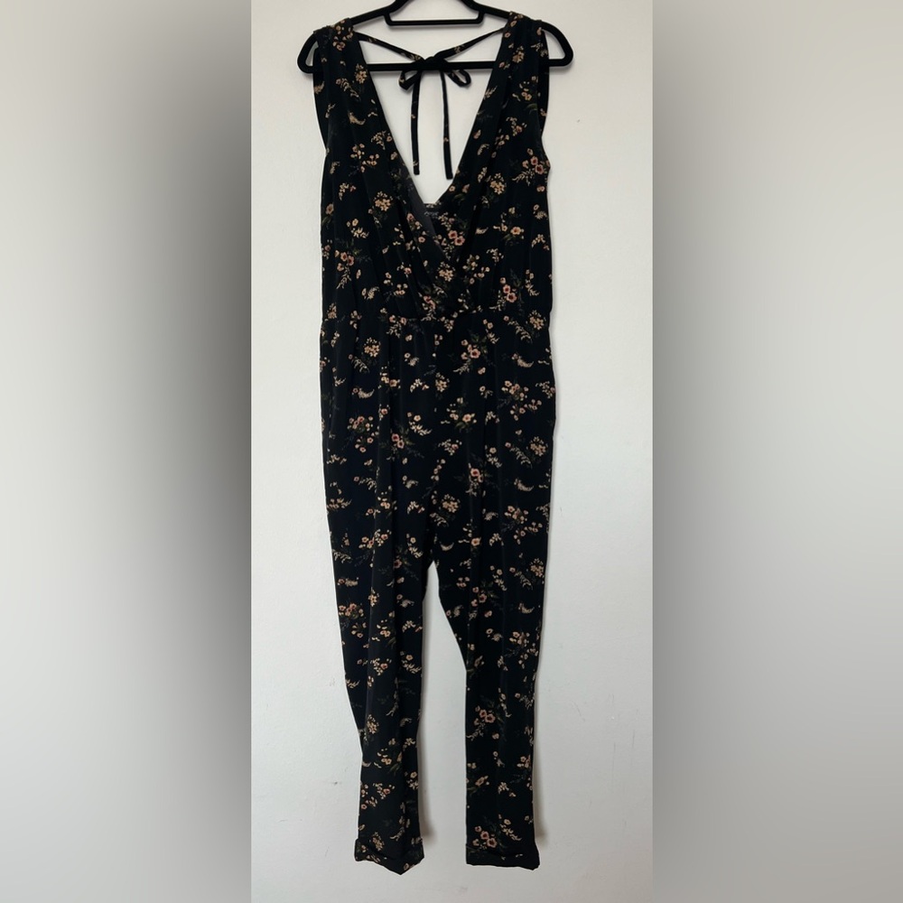 Topshop women’s floral jumpsuit